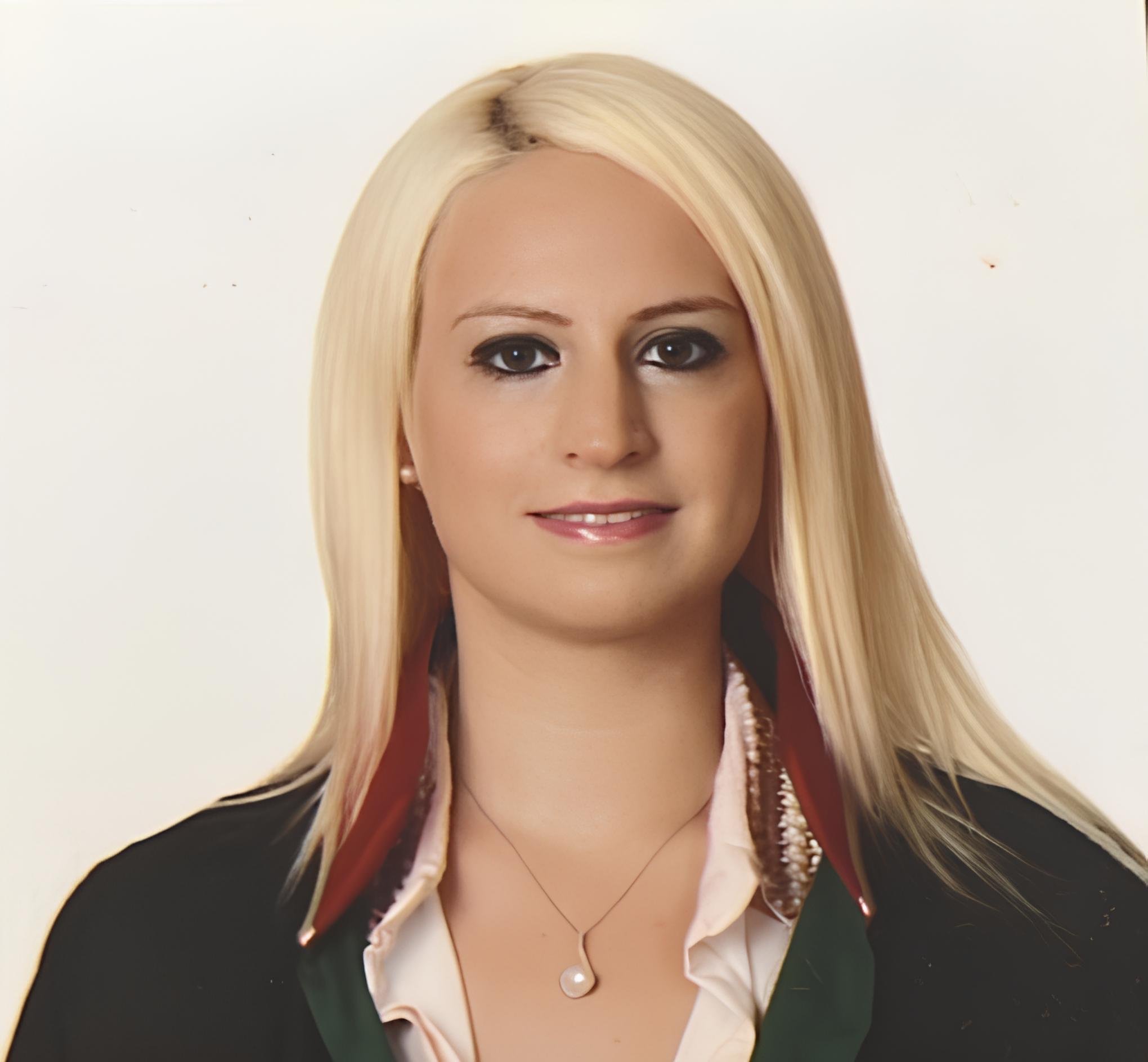 Melek Deniz Baş Seçmen