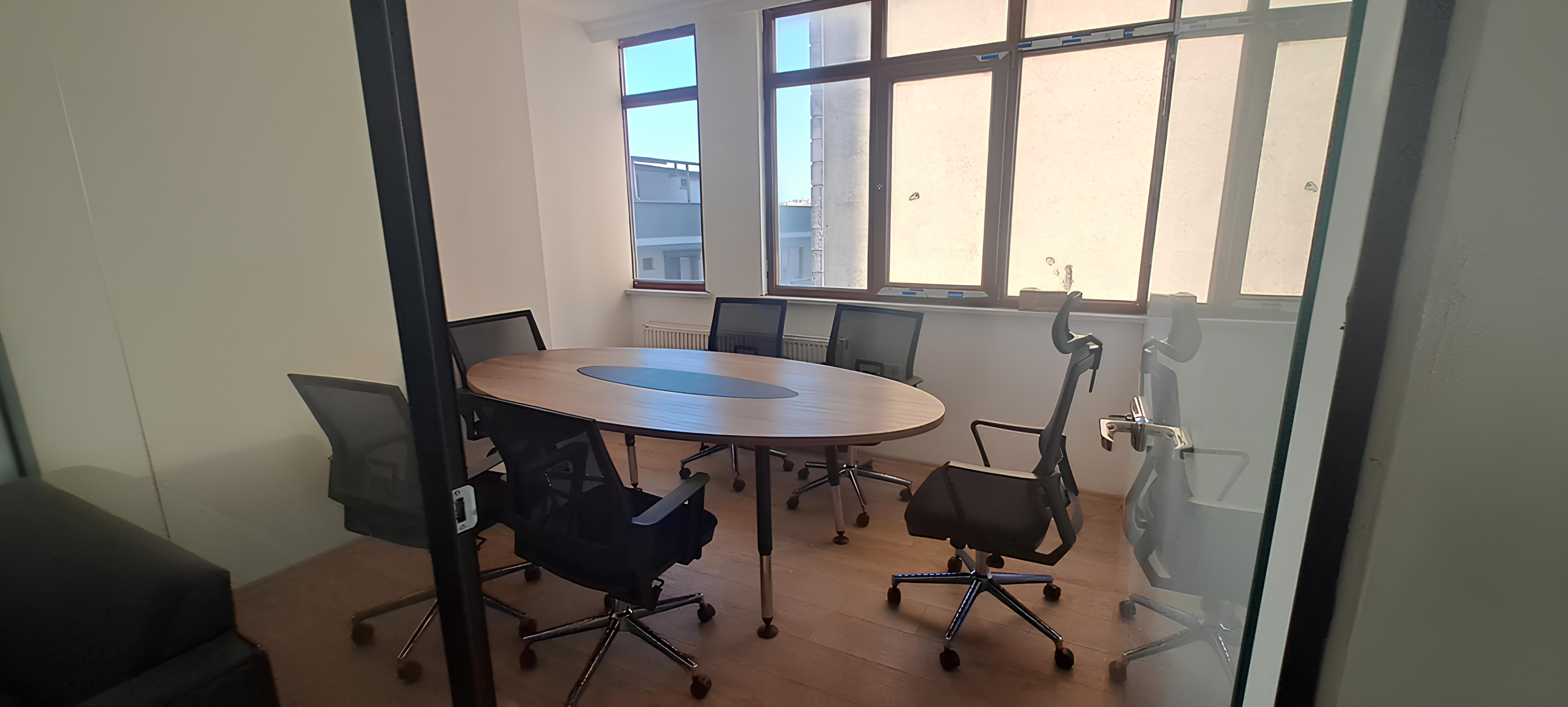 Hukuk Bürosu 4