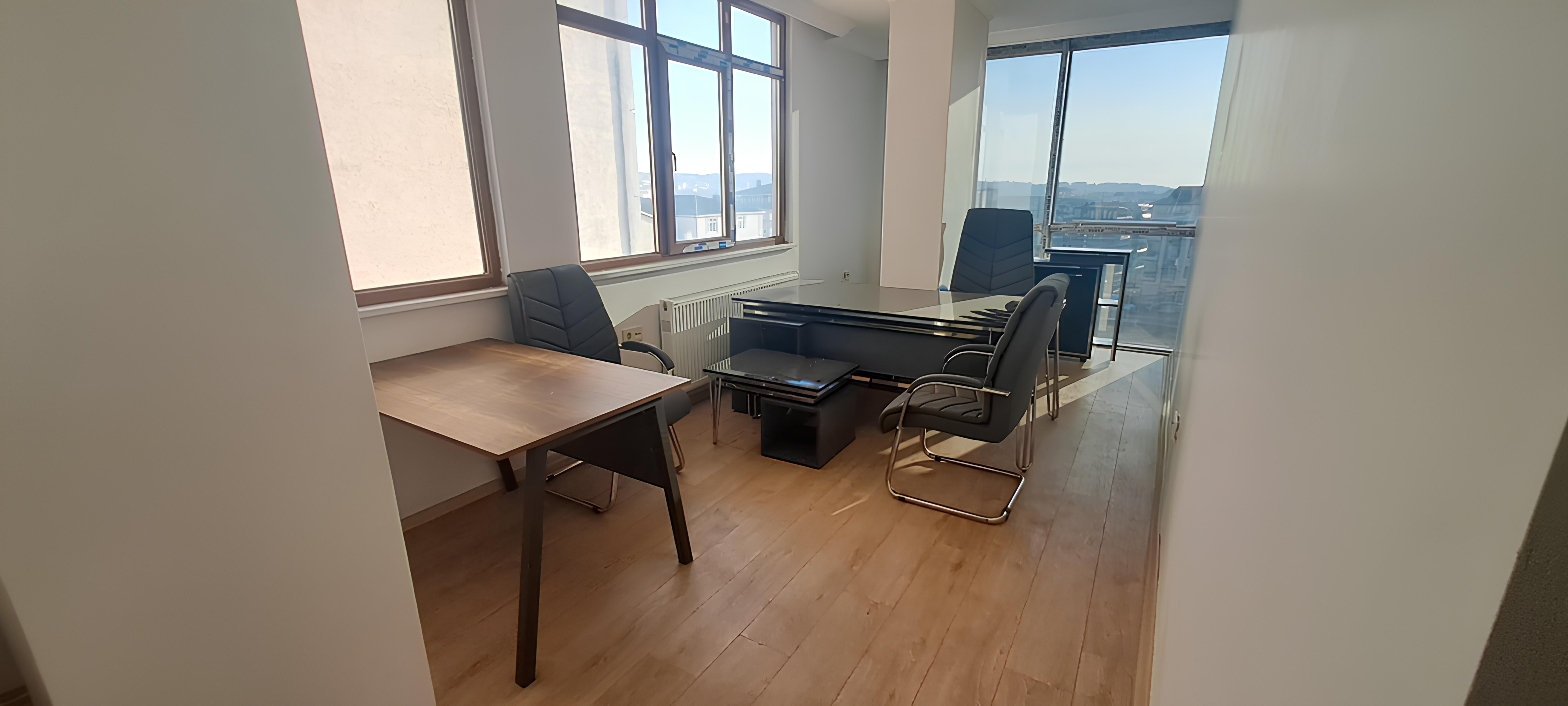 Hukuk Bürosu 8